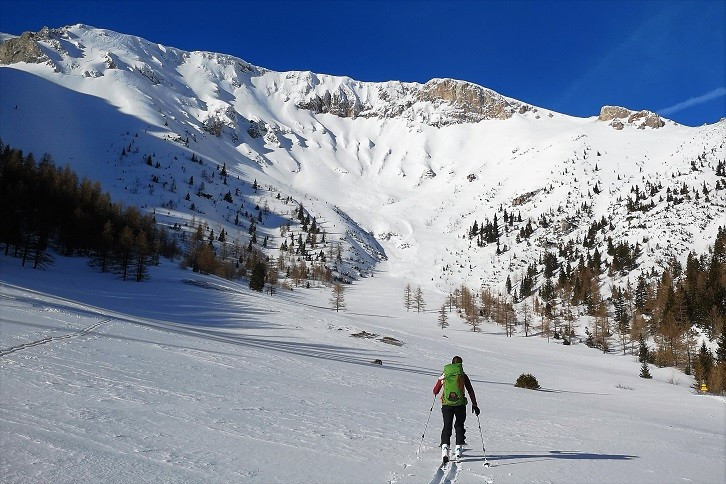 Trendsport Skitouren und Schneeschuhwandern – die Aspekte der Bergrettung